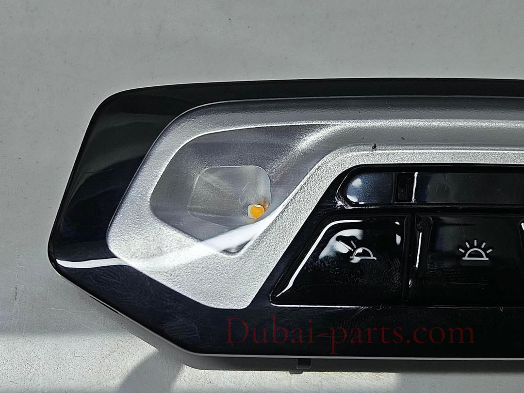7910813-2019-2024 BMW X1 G26 Interior Dome Roof Light OEM