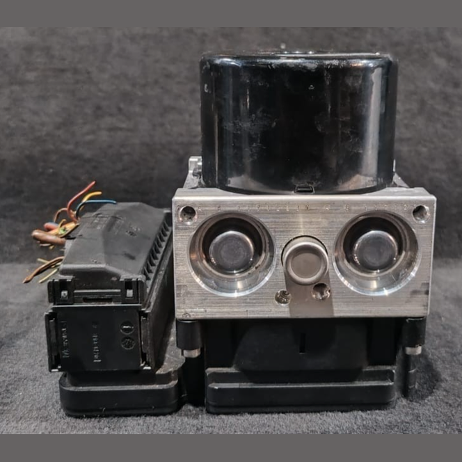 BMW F20 F21 F30 F31 ANTI-LOCK BREAKING SYSTEM PUMP HYDRAULIC UNIT - 6793936