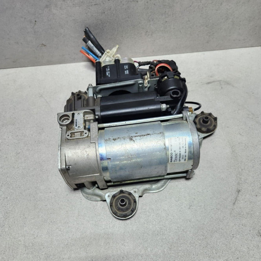 2000-2008 BMW X5 Air Suspension Compressor Pump GP76A60 X5 E53 E65 E66 and 760i