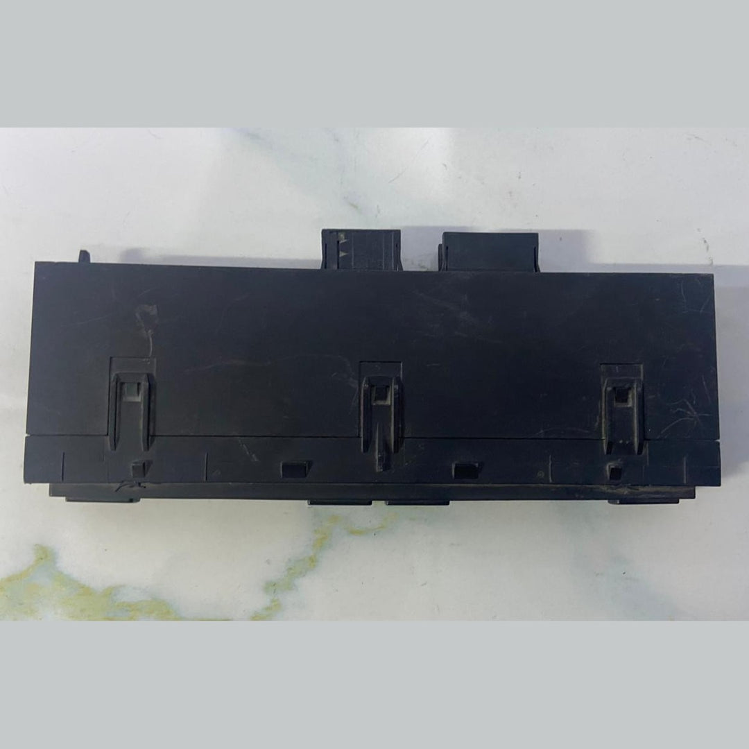 OEM BMW E60 E61 CENTER CONSOLE SWITCH MODULE DSC PDC SEAT HEATING 6938313