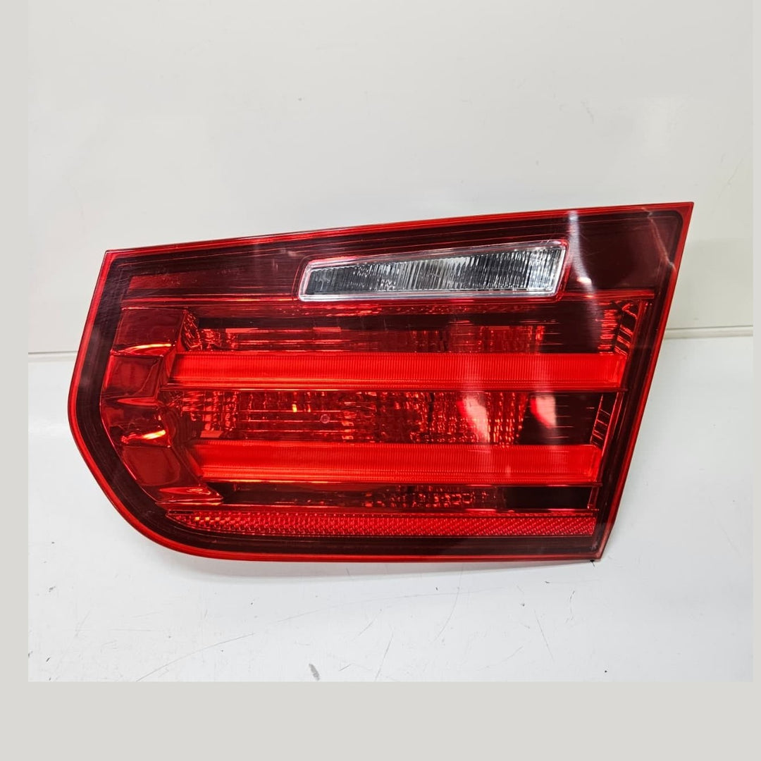7259916-2012-2015 BMW 3 Series F30 F31 320i Right Rear Inner Taillight OEM