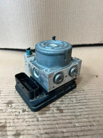 Load image into Gallery viewer, 2014 BMW 3 Series F20 F30 F31 328i ABS Pump Module 6858953 OEM