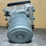 Bild in die Galerieansicht laden, 15-20 Mercedes W213 E-Class ABS Anti Lock Brake Pump Module A213 4314901 OEM
