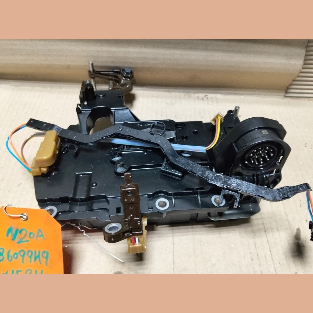 2013-2015 BMW X1 E84 28iX AWD 2.0L 8HP45 TRANSMISSION MECHATRONIC 0260550075 TCM