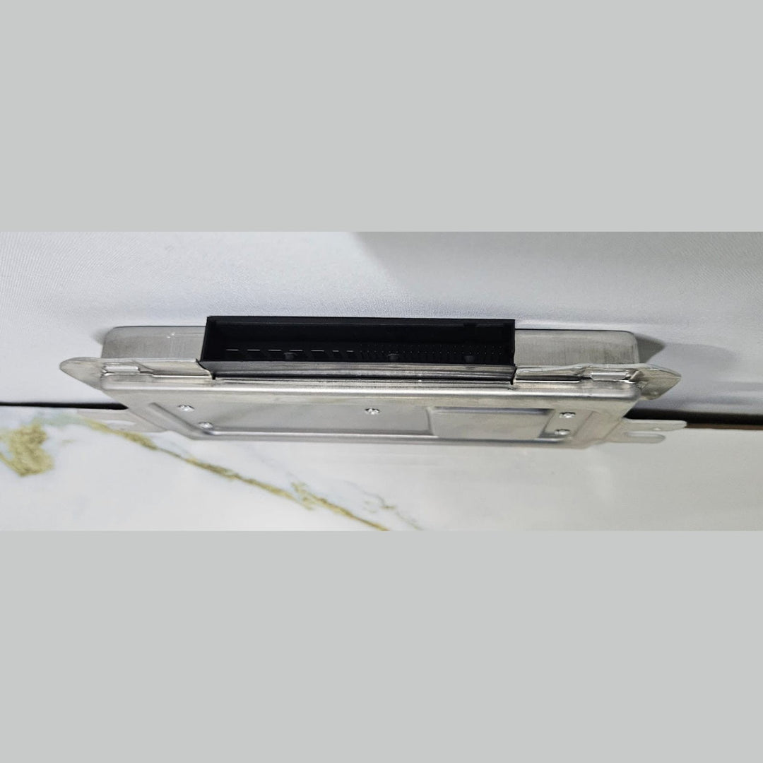 OEM BMW 7 F01, F02 2014 Dynamic Suspension Control Module Unit 6866455