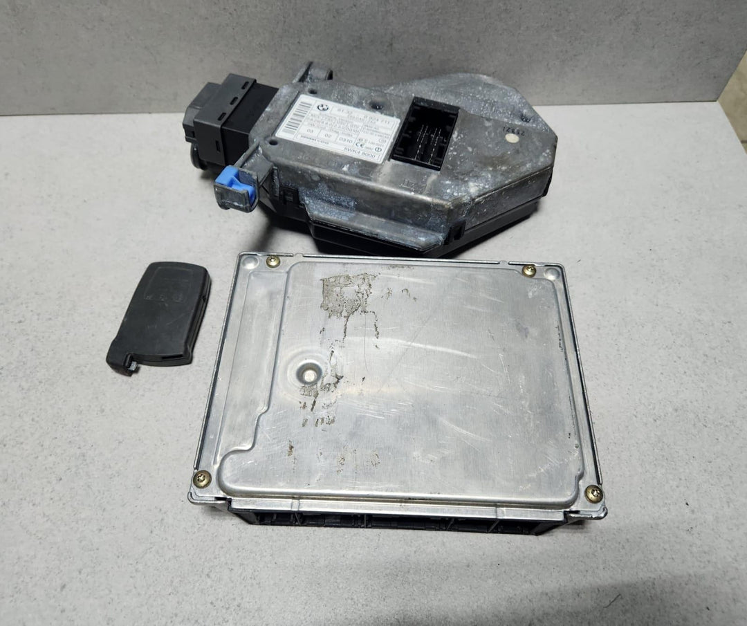 2002-2005 BMW 745i Engine Control Module 7523368 745Li E65 E66 with 4.4L N62