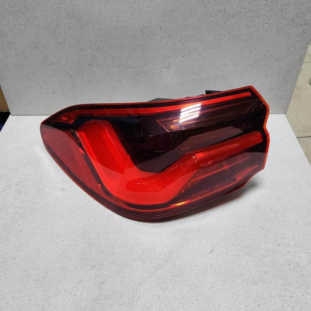 BMW Rear Left Side Taillight 7420737 X2 F39 OEM 