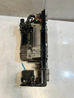 Load image into Gallery viewer, 2010-2015 BMW 5' F01 F02 F10 F11 750Li Air Suspension Compressor 6794465 OEM