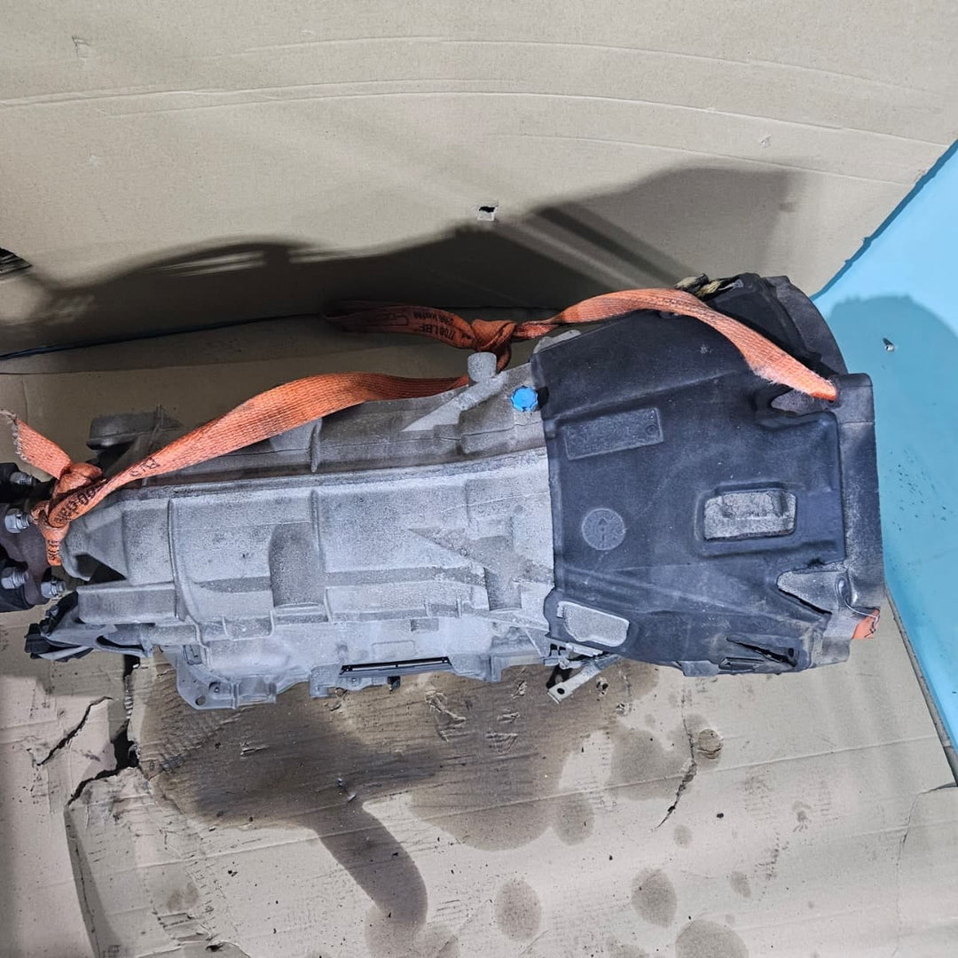 2012-2015 BMW F30 320d N47 Automatic Gearbox 8HP-45 7647343 DIESEL