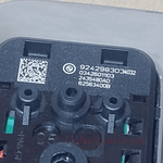 قم بتحميل الصورة إلى عارض الصور، BMW X1 F25 STEERING SHIFTER WHEEL PADDLES - 9242983