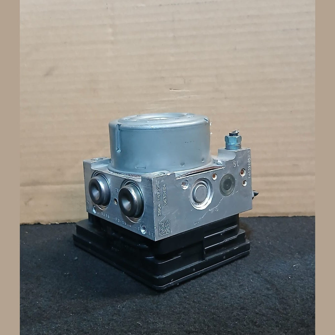 BMW F30 3 Series Anti-Lock ABS Brake Pump Module Assembly Unit 6869726