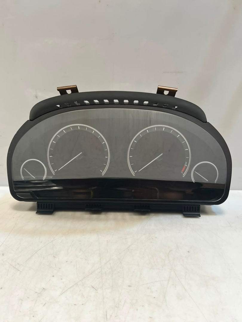 BMW 535i GT 7 Series F01 F02 F03 F04 Instrument Cluster SPEEDOMETER 9232945