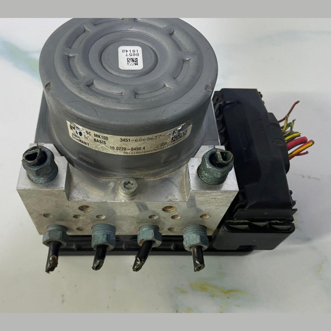 OEM BMW 328i 335i ABS Anti-Lock Brake Pump Module Unit 6868638