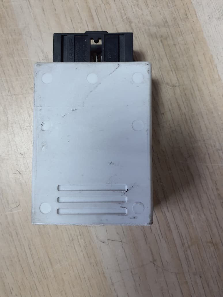 BMW Trailer Towing Control Module 6856747 X3 F25 