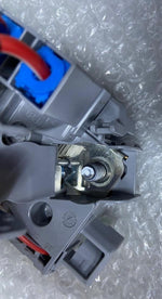 Load image into Gallery viewer, BMW M340i 330i 330e G20 G26 Front Power Distribution Fuse Relay Box 6807487