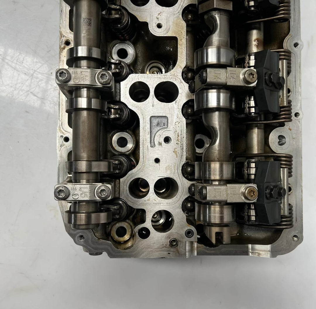 BMW Engine Cylinder Head 7845492 F06 F10 F12 F13 models with 4.4L petrol engines