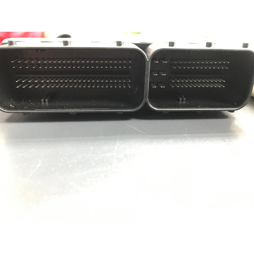BMW 320d  N47N F30 2013 ENGINE CONTROL ECU KIT 8573259