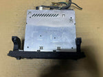 Bild in die Galerieansicht laden, BMW Radio Cd Player 9263468 3 Series and X1 E84 Radio CD Player