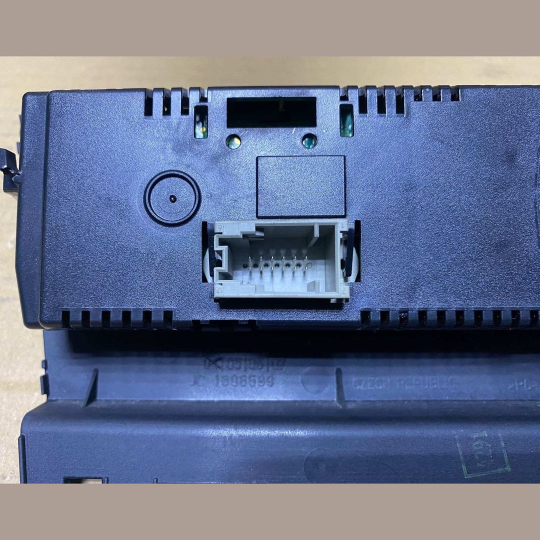 2012-2015 BMW X1 Heater Control Panel 9287625 1 and 3 Series E84 E90 E87 E88