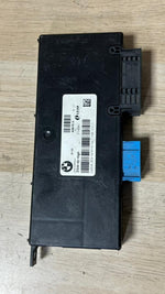 Bild in die Galerieansicht laden, 2012 BMW 550i Central Gateway Control Module 9267514 F01 F02 F10 7' 5'