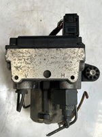 Load image into Gallery viewer, 1997-2000 BMW 528i 5 Series E39 Abs Brake Pump Module 0265217000 1090910 OEM