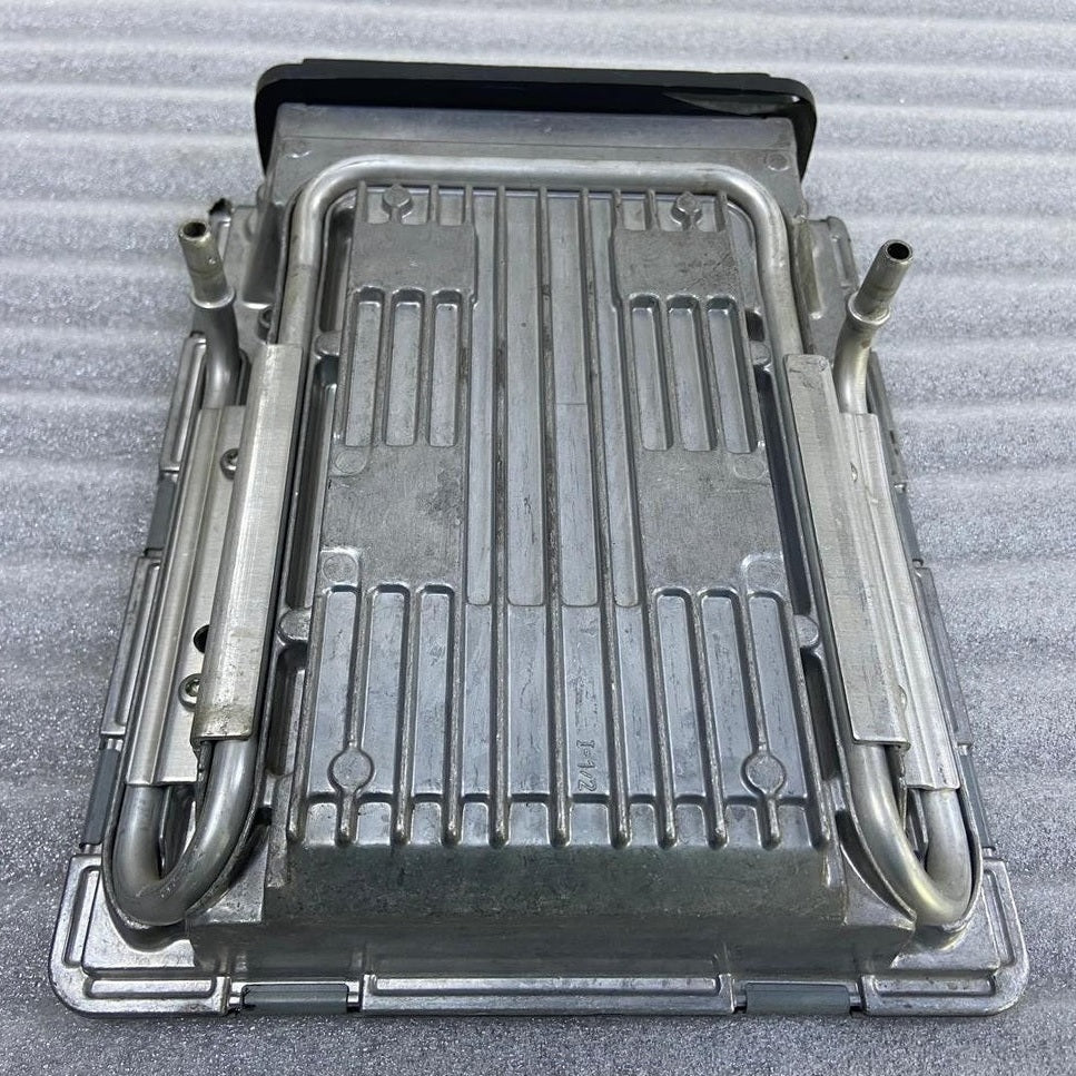 OEM BMW F02 N63 DME ENGINE CONTROL UNIT ECU ONLY MSD85.0 7613202 CONTINENTAL