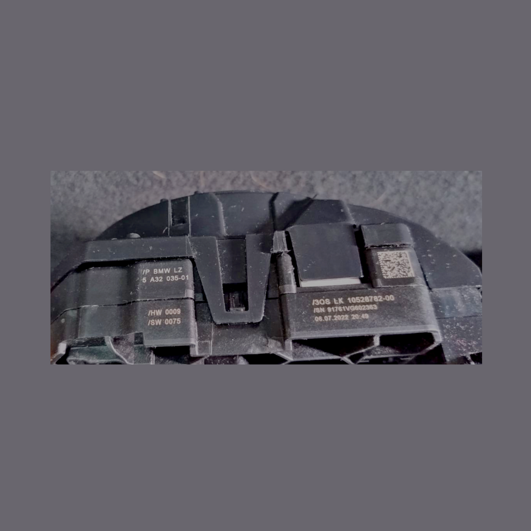 5A32035 Switch Centre Steering Column For BMW G29,F44,G42,G30,G32 Brand New Item