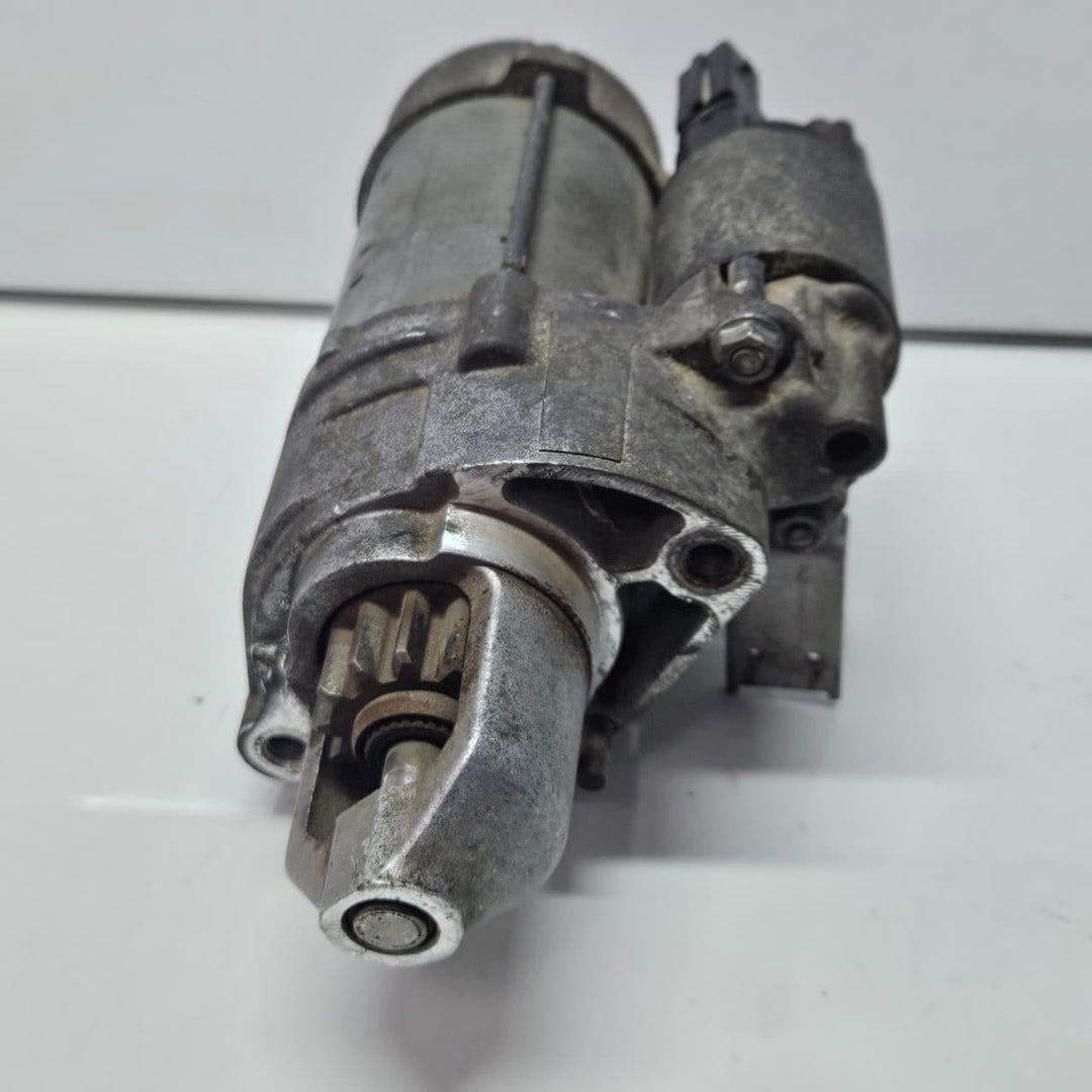 7612815-2013-2018 BMW M6 M5 F06 F10 S63 4.4T Engine Starter Motor OEM