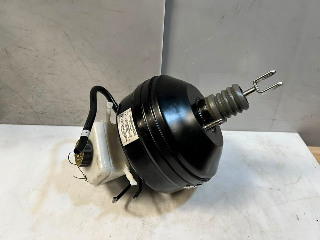 2011-2019 BMW 1 Series F20 F22 F23 Brake Servo & Master Cylinder 6798419 OEM