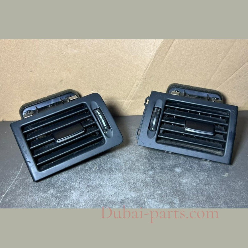 08-10 Mercedes W204 Class Front Dashboard Left \ Right Heater A/C Air Vent