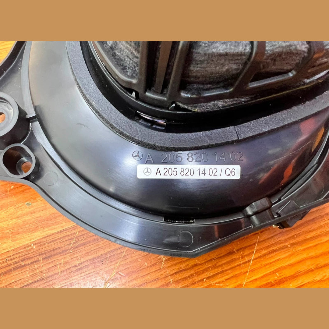 15-21 Mercedes W213 C300 Front Right Side Door Sound Speaker A205 8201402 OEM