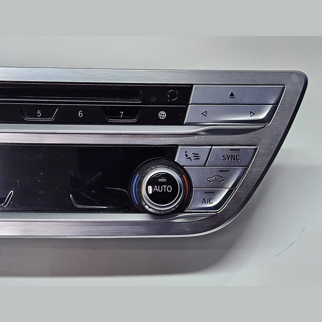 6822775-2016-2019 BMW G11 G12 740i 740Li A/C Climate Radio Control Panel OEM