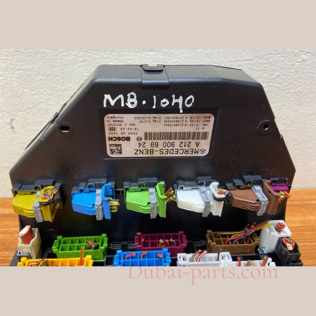 Mercedes-Benz Front SAM Fuse Relay Box A2129006924 E-Class W212 and W207