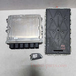 Load image into Gallery viewer, 2018 BMW 540D G30 Engine Control Unit DDE 8479100 ECU SET B57 3.0