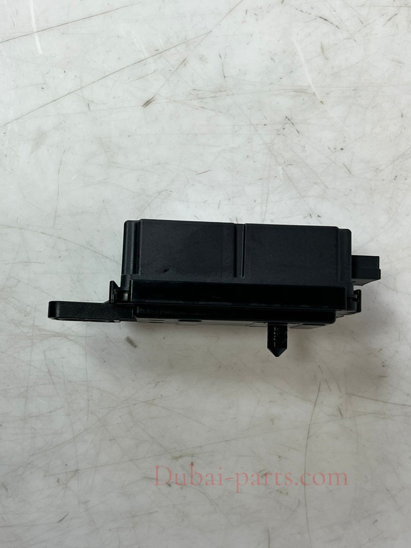 17-20 BMW 530i G30/G31/G38 5' G11 G12 Radio Remote Control Receiver 6810213 OEM