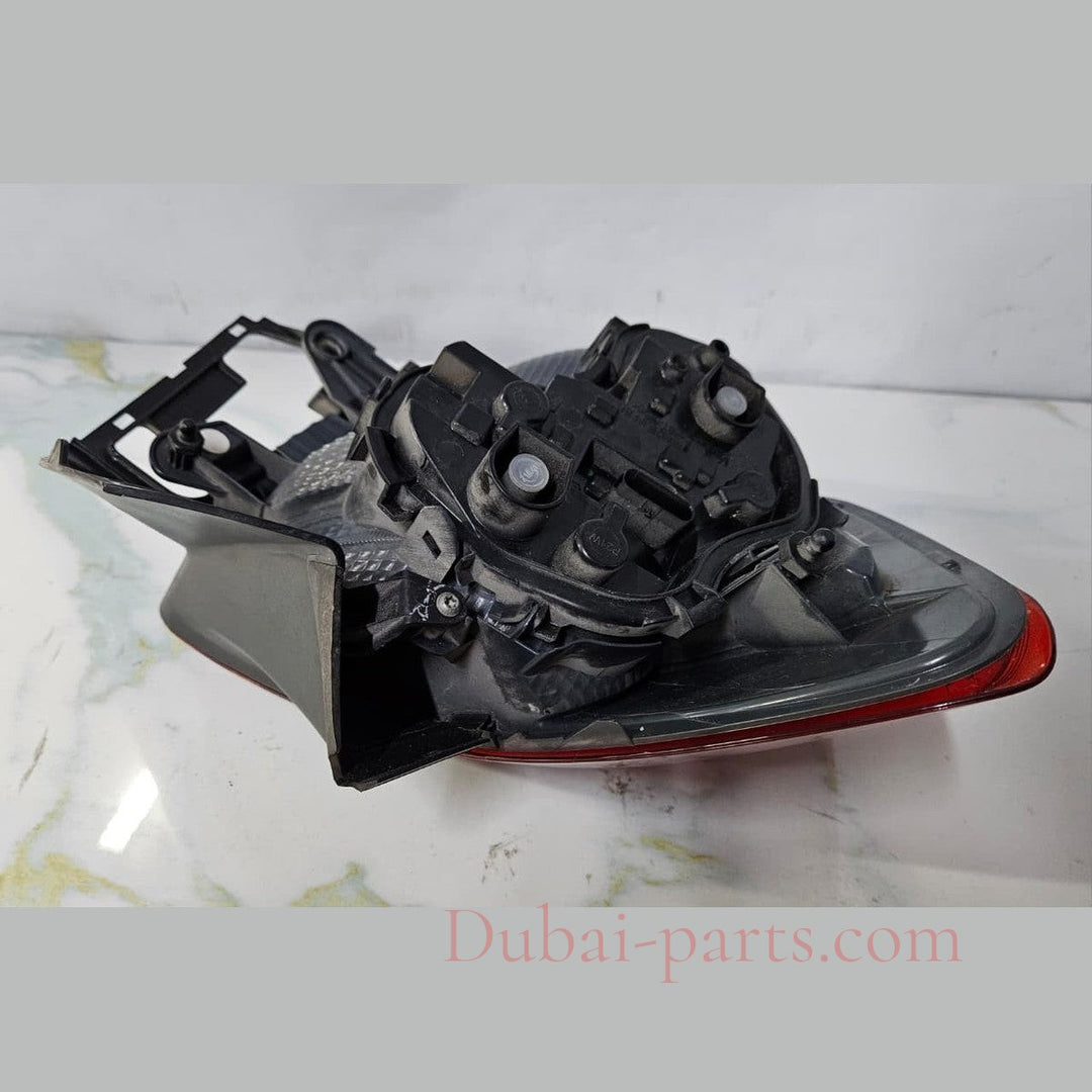 OEM BMW 1 Series F20 LCI Tail LAMP Right Tail-light Turn Indicator 7241544