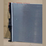 Bild in die Galerieansicht laden, 2015-2021 BMW 320i Engine Cooling Radiator 8652497 F20 M140 F22 F23 F87 230i