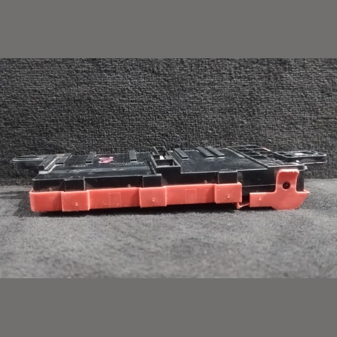 BMW G11 G12 G30 G31 POWER DISTRIBUTION B+ JUNCTION TERMINAL MODULE P/N 9353742