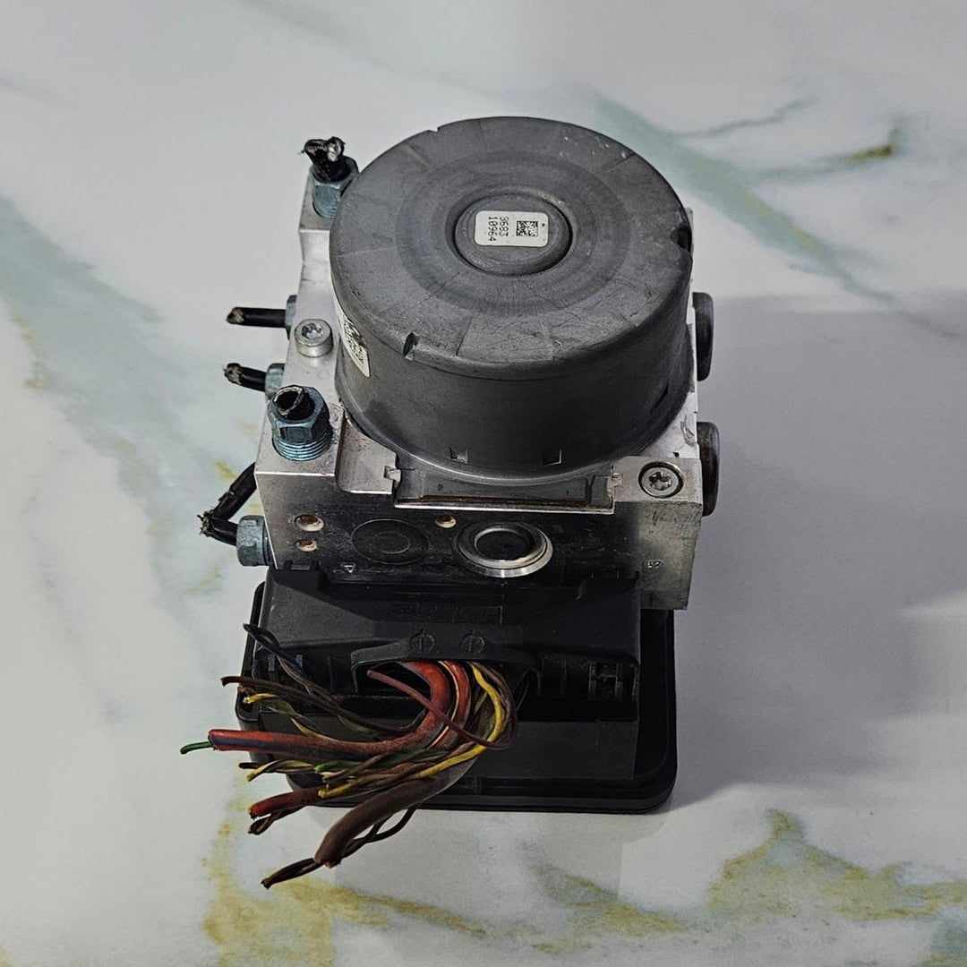 OEM BMW F30 F31 F20 F21 ABS Pump ECU DSC Control Unit Brake ECU 6875559 6875558