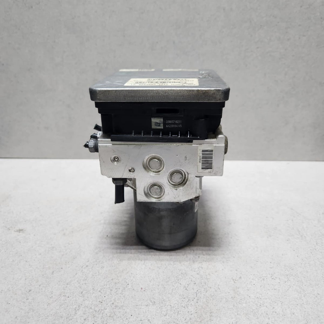 2007-2009 BMW 328i Abs Pump Module 6886959 3-Series and G30 G11 G12