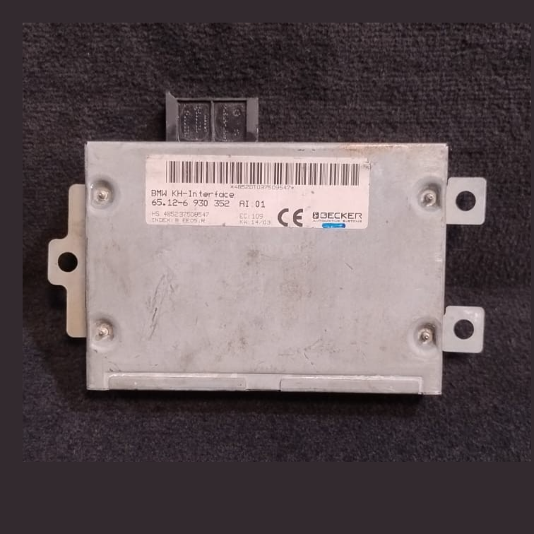 BMW E65 / E66 REAR ENTERTAINMENT HEADSET CONTROL MODULE (K/H INTERFACE) 6930352