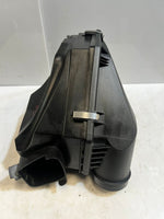 Bild in die Galerieansicht laden, 2019 BMW 330i 3 Series G20 G21 G22 G26 G42 Air Filter HOUSING INTAKE Box 8580426