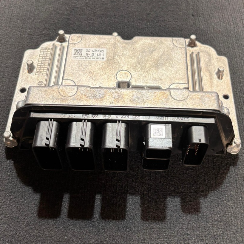 BMW BASIC CONTROL UNIT DME MEVD 018104 2' F45 MINI F54 F55 F56 F57 - 8673163