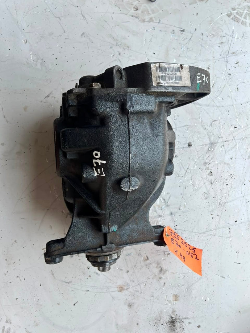 2007-2010 BMW X5 E70 3.0si 4.44 ratio Rear Differential DIFF 7552525 OEM