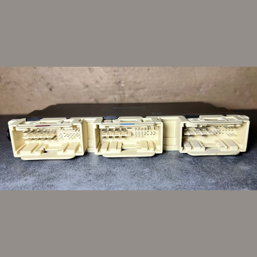 14-18 Mercedes W205 C-Class Front Driver Seat Control Module A205 9005122 OEM