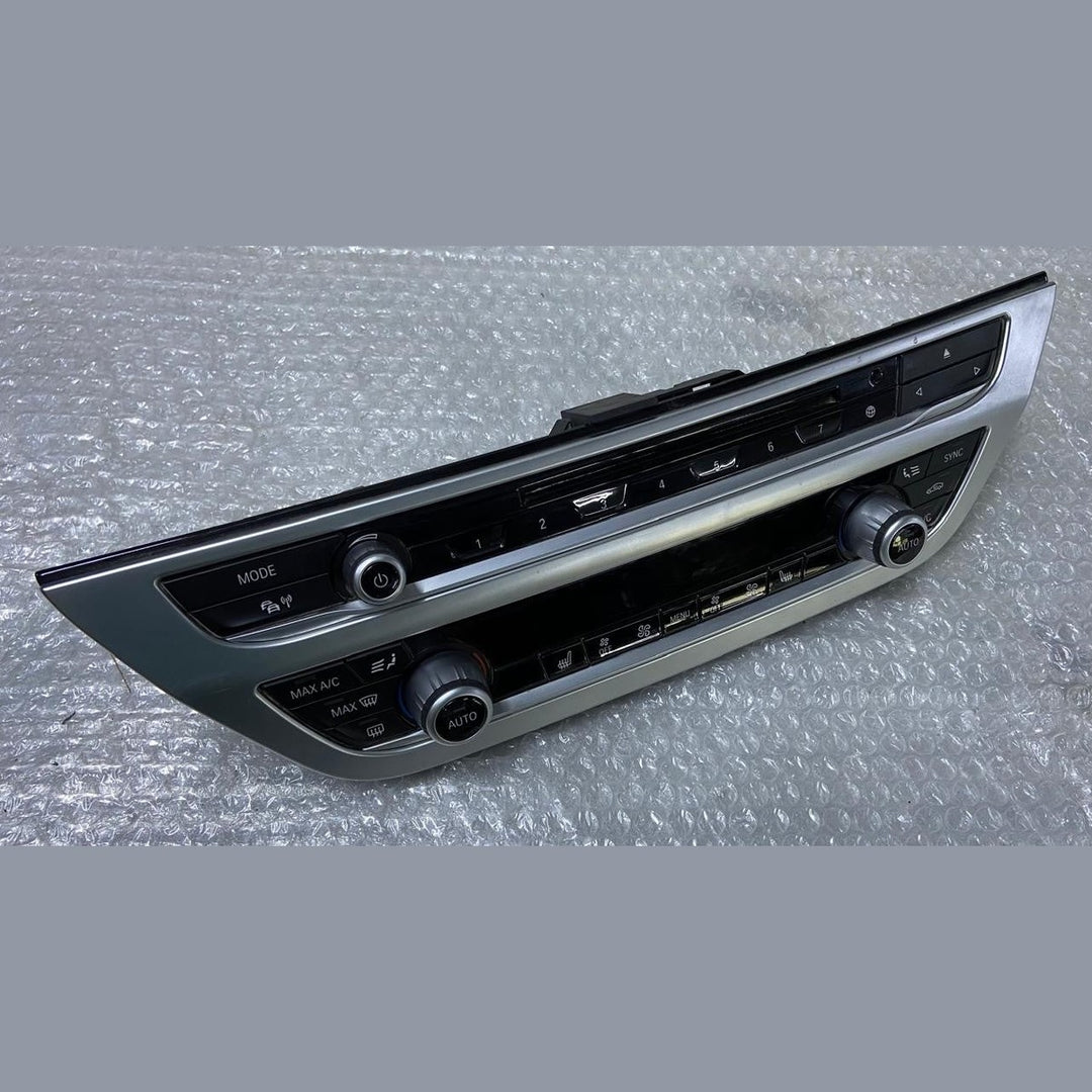 BMW 5 Series G30 Climate Media Control Unit (OEM, 6834435)