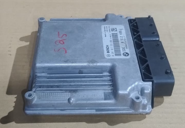 BMW 1 SERIES E87 DIESEL ENGINE CONTROL ECU DME BOSCH 0281017551 -8512499