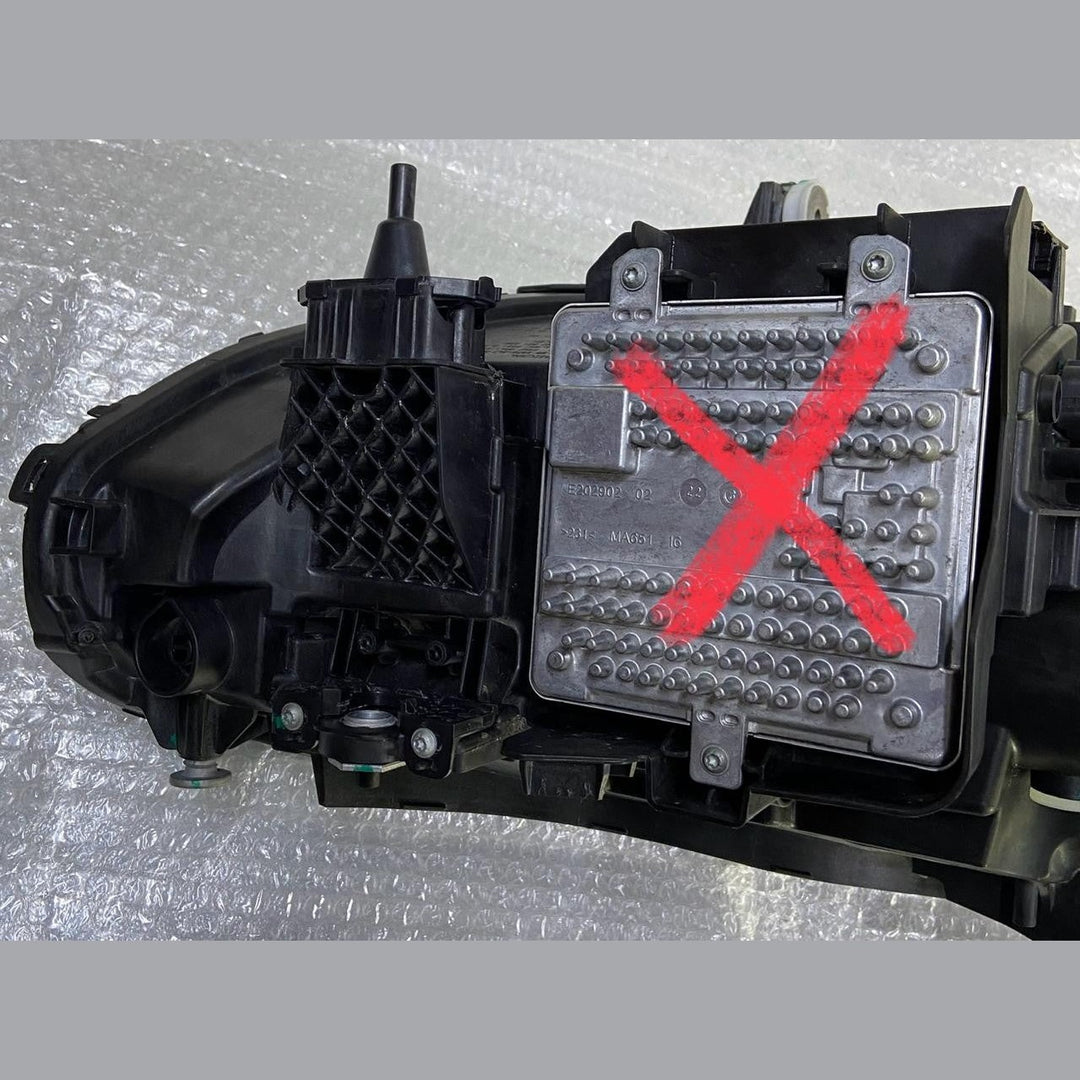 OEM BMW 2 SER G42 M2 LED HEADLIGHT LEFT Passenger Side LHD 8083637 No module