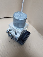 Load image into Gallery viewer, 2010-2016 BMW 5 Series F10 and F11 F1X ABS DSC Hydraulic Pump 6852811 OEM