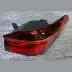 قم بتحميل الصورة إلى عارض الصور، OEM BMW X1 F48 N/S RIGHT SIDE REAR TAIL LIGHT 7350716